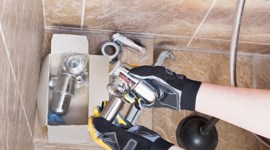 Professional gutter cleaning in Wales, UT